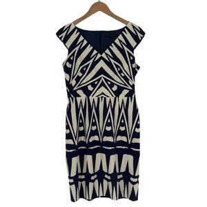 David Meister Geometric Print Sheath Dress in Navy/White | Size 8
